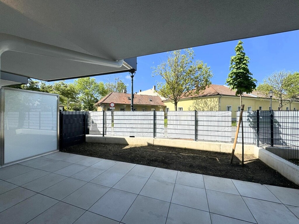überdachte Terrasse im Eigengarten