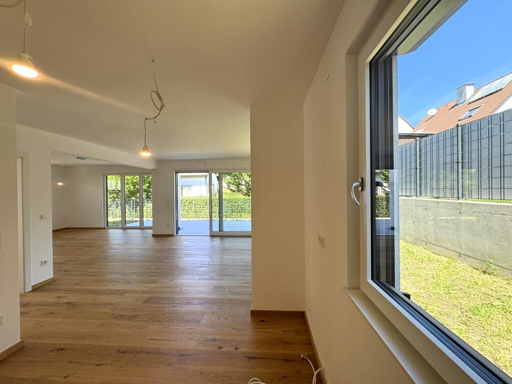 Wohn-/Essküche/klimatisiert