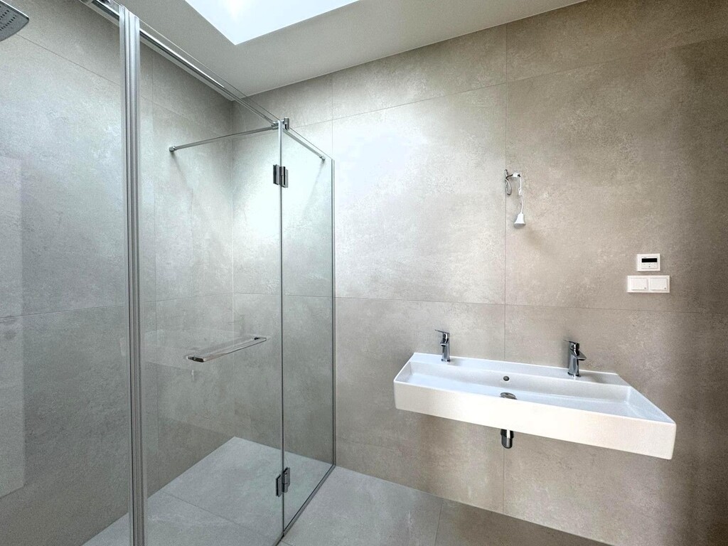 Badezimmer 2 von 2