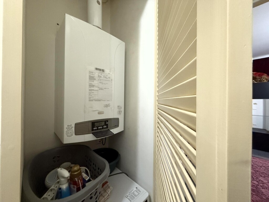 Gasetagenheizung mit Warmwasserspeicher