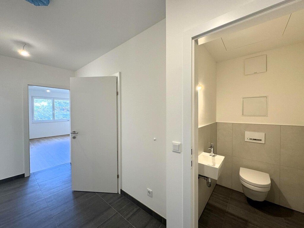 Verbindungsflur/Gästetoilette