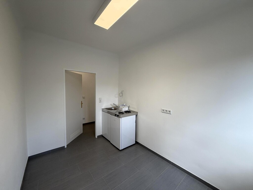 Büro/Praxis - Küche