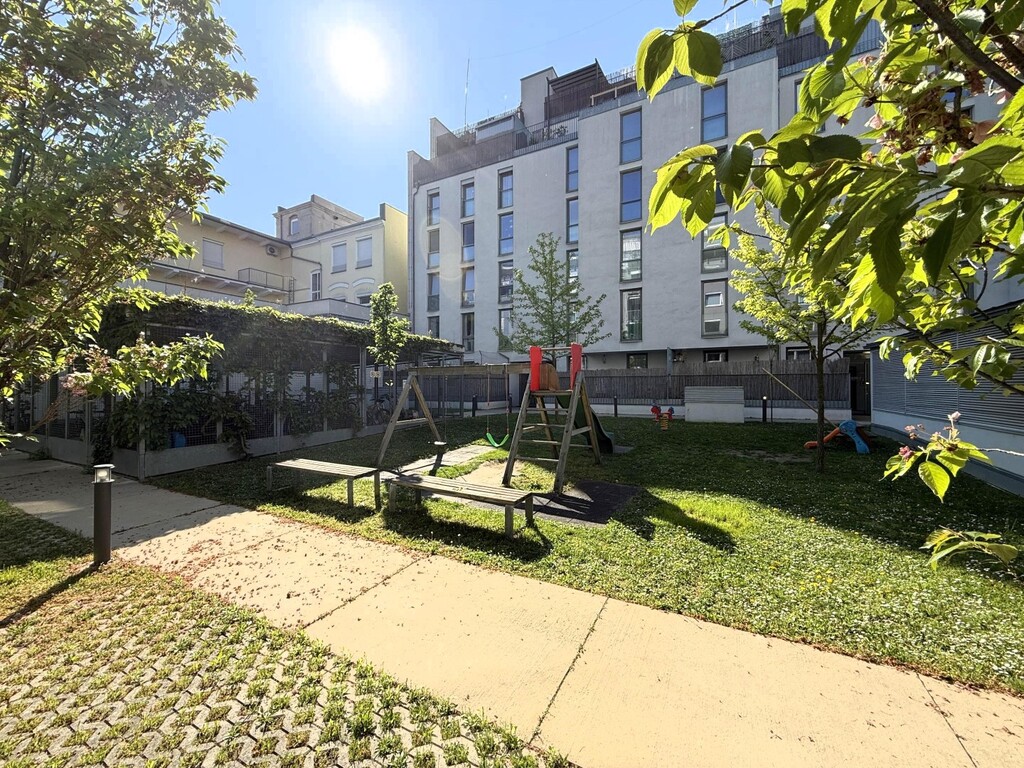 Innenhof/Kinderspielplatz