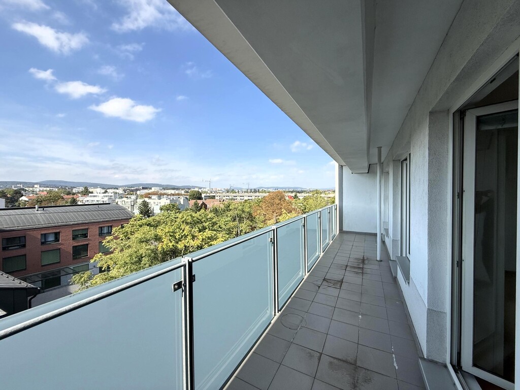 Terrasse 2 von 2 (Loggia)