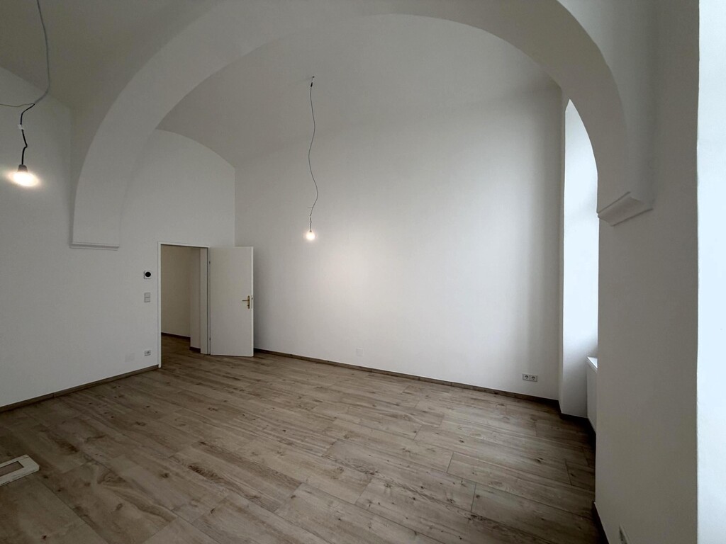Büroraum/Behandlungsraum 2