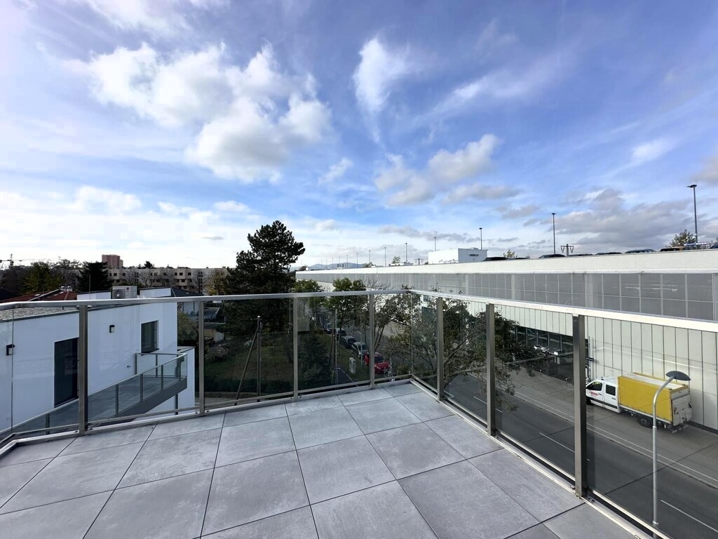 Terrasse 3 von 3