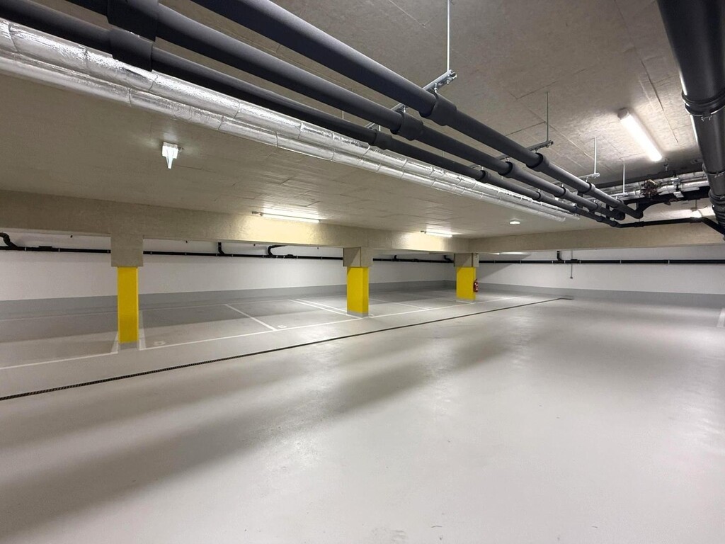 Tiefgeschossgarage