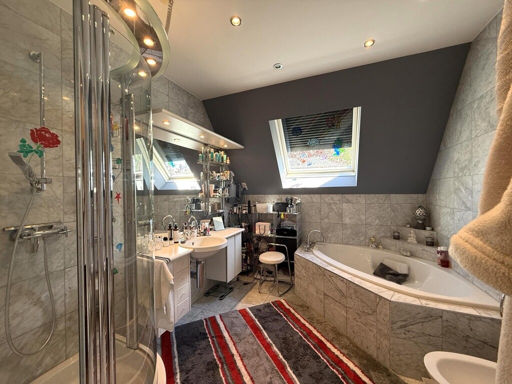 Grosses Bad (2 von 3)