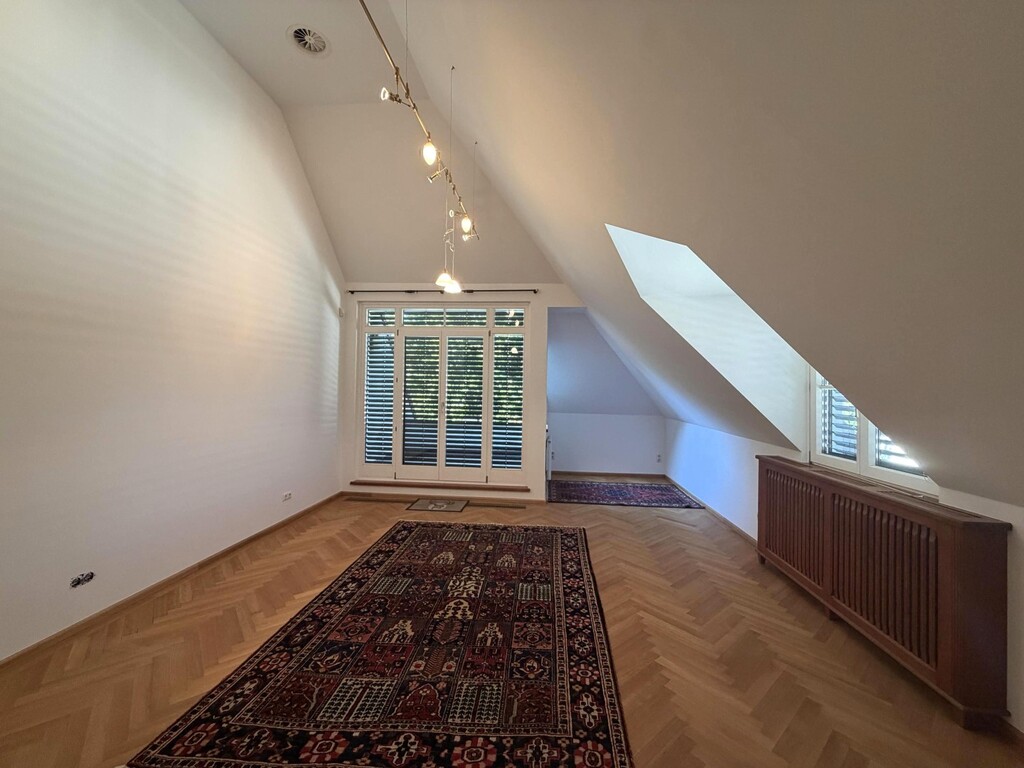 DG/Schlafzimmer 3 mit Bad en Suite 3