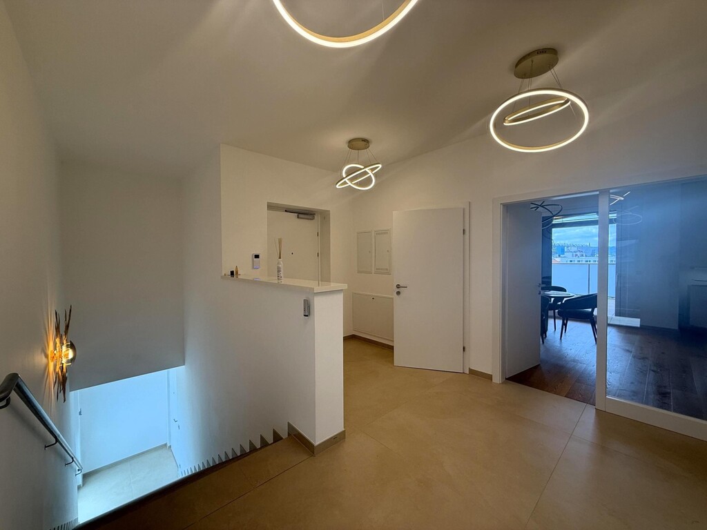 Wohnungseingang - mit Aufzug direkt in die Wohnung