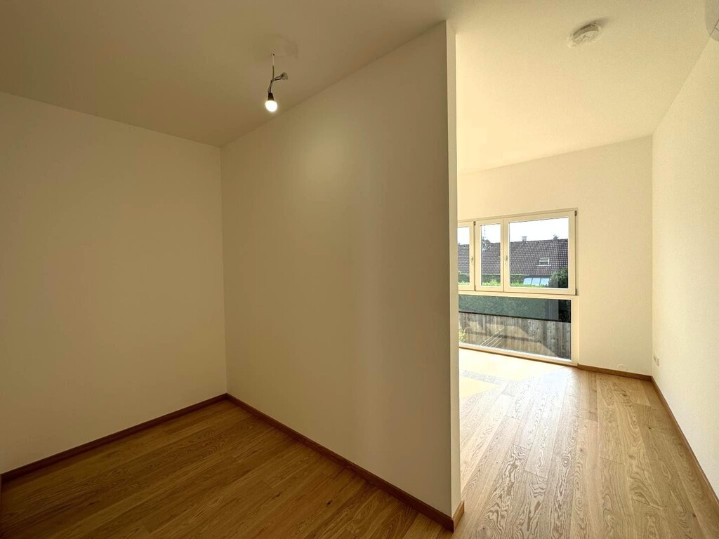 OG/Schlafzimmer 4 von 4 (Masterbed)