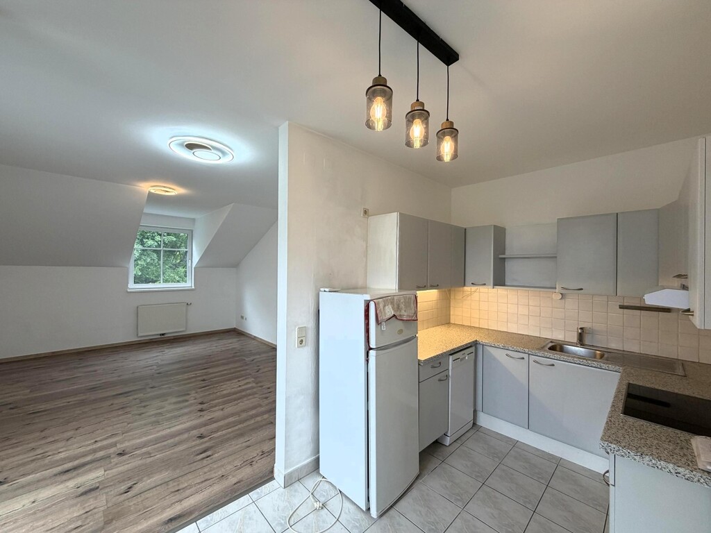 Wohnzimmer klimatisiert/Küche