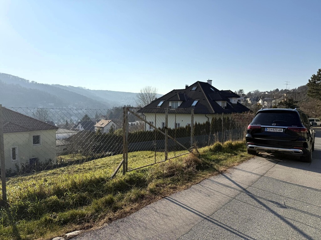 süd/westliche Ansicht des Baugrundstücks