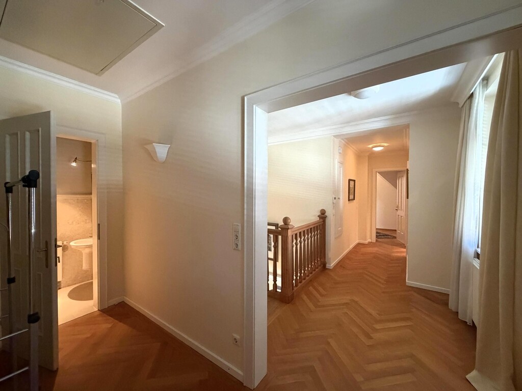 DG/Stiegenaufgang