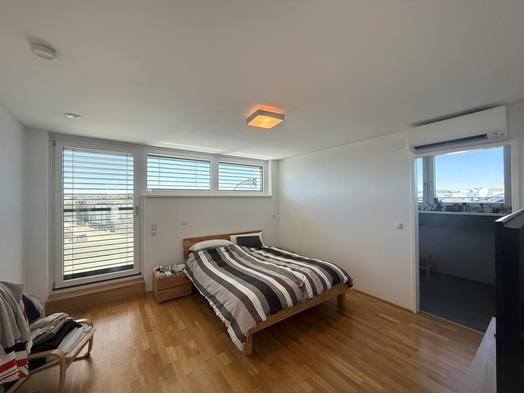 DG/SZ 4 von 4 mit en Suite Bad, Schrankraum+Terr