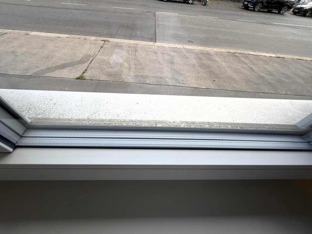 Büro/Praxis - Austattungsdetail neue Fenster