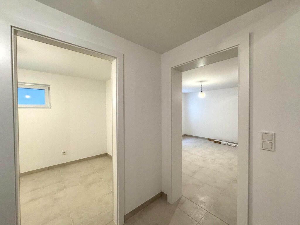 KG/Wohnkeller, Verteilerflur