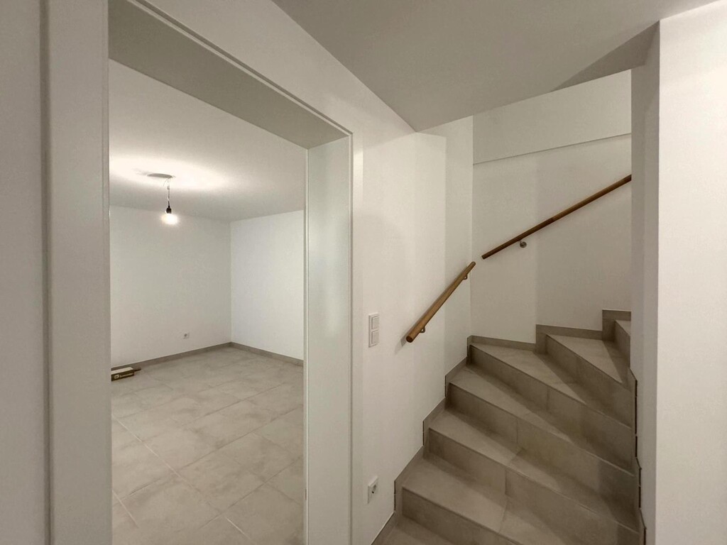 KG/Wohnkeller, Verteilerflur