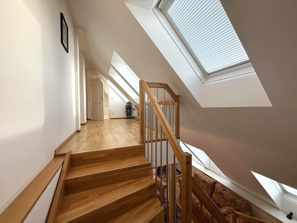 Stiegenaufgang/Gallerie - klimatisiert