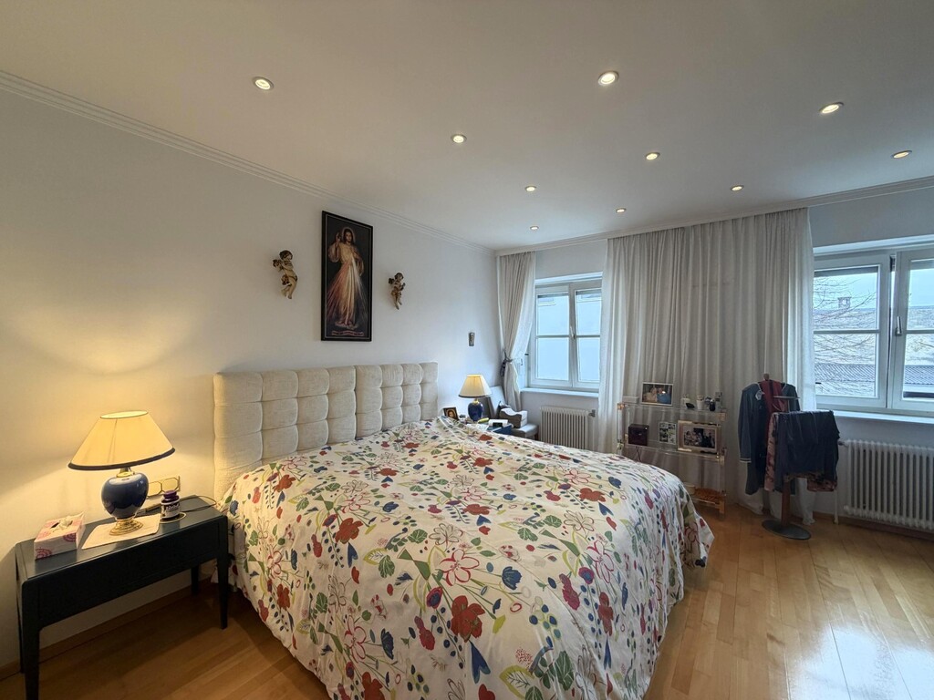 OG/Schlafzimmer mit Deckenspots