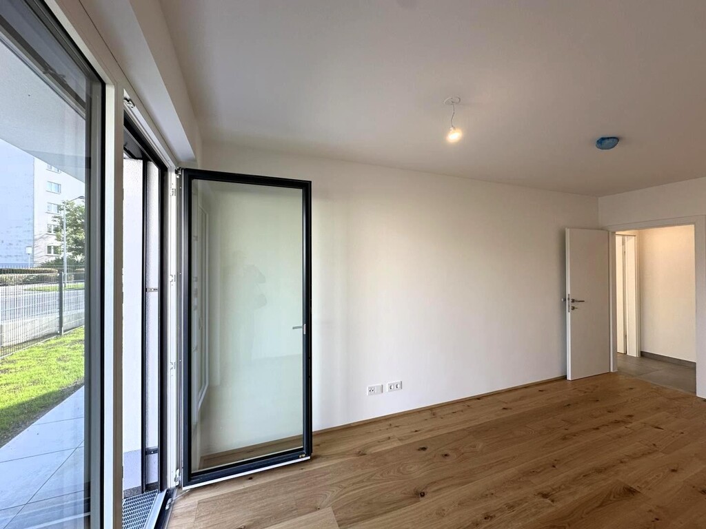 Schlafzimmer 2/2