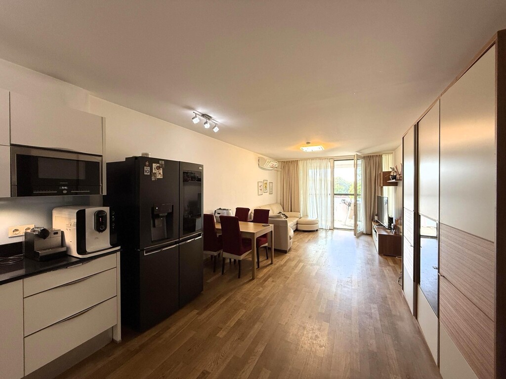 Wohn-/Essküche - klimatisiert