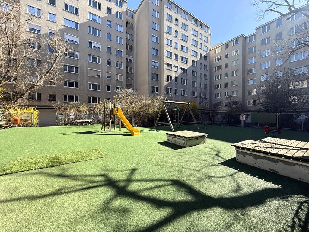 Video-überw. Innenhofareal/Spielplatz für Kinder