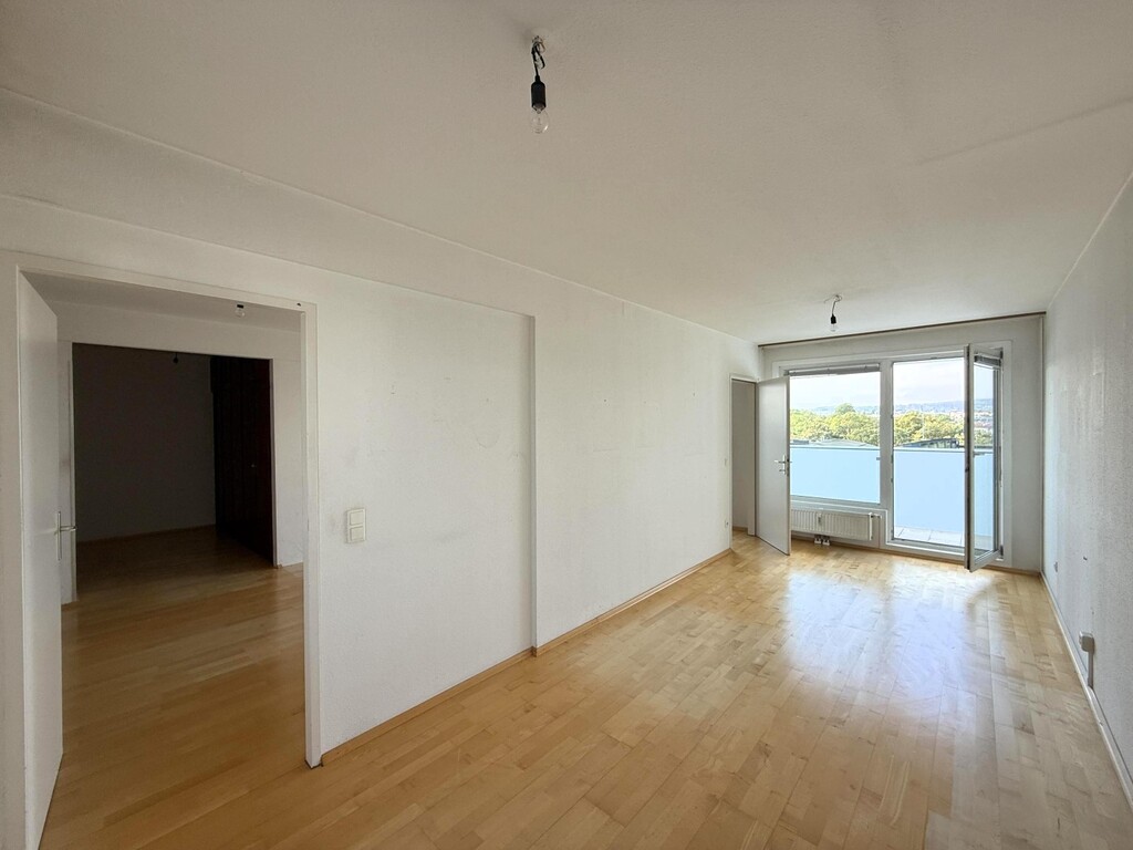 Schlafzimmer 1 von 2 mit 2 angeschl. Terrassen