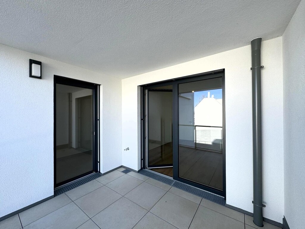 Terrasse 2 von 2