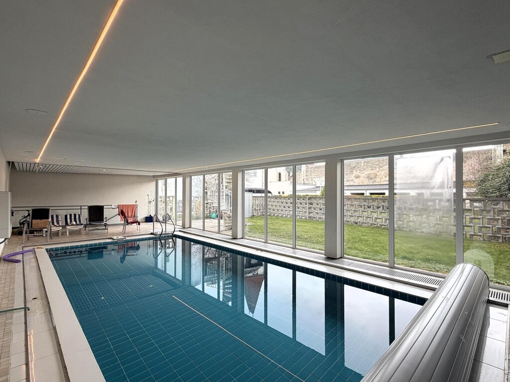 EG/Swimming-Pool, beheizt, bedeckt