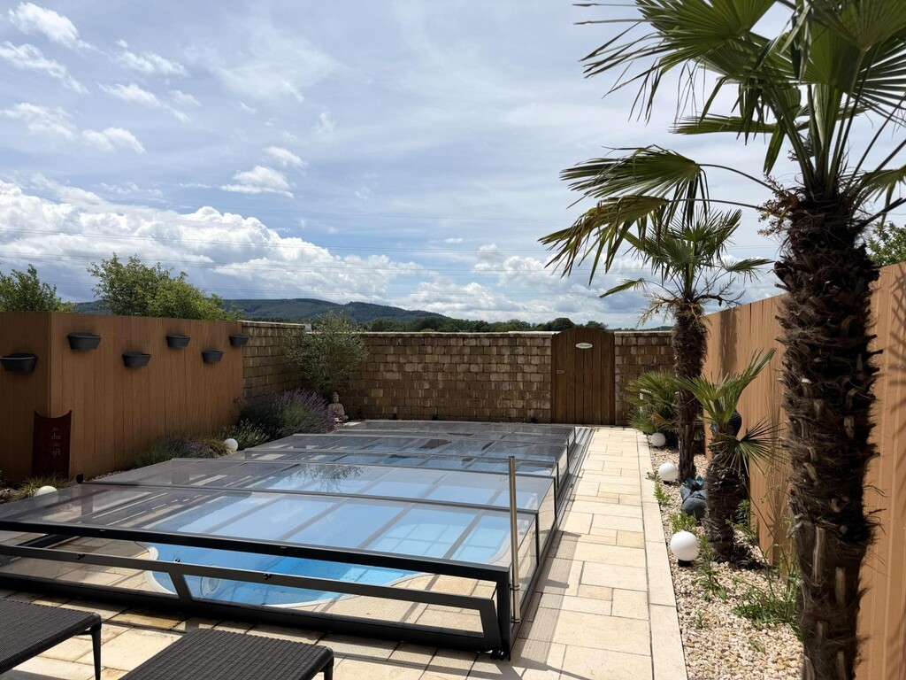GG/Eigengarten mit Salzwasser-Pool