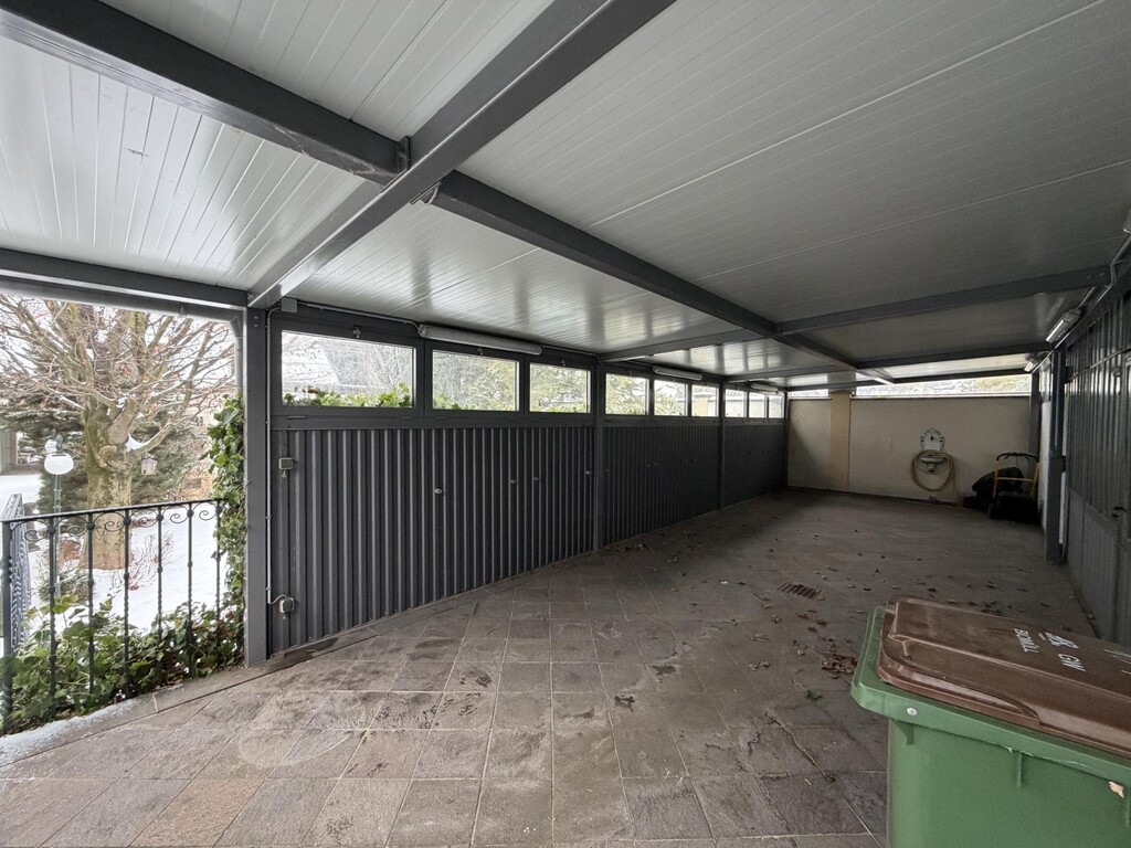 Carport für 3 (grosse)  Autos