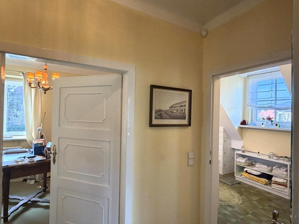 OG/Verbindungsflur, Zugang SZ 3 von 3 und Bad