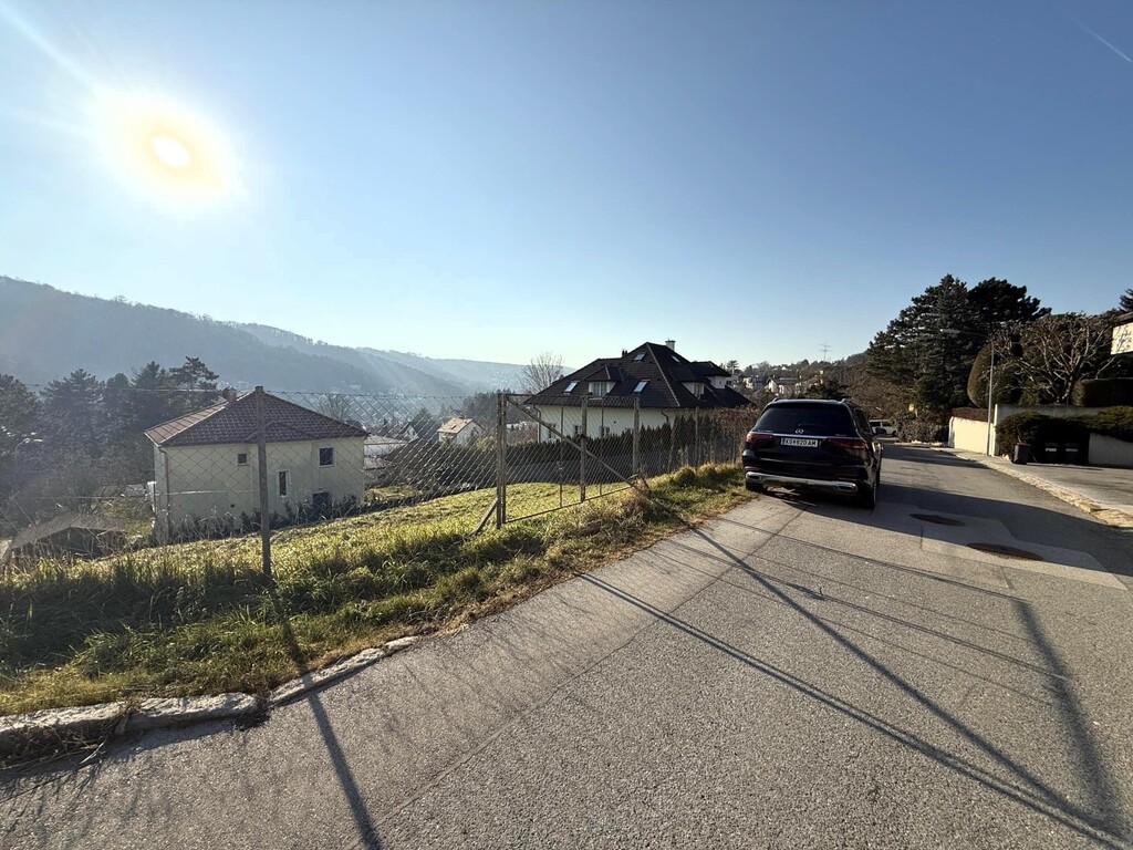 süd/westliche Ansicht des Baugrundstücks