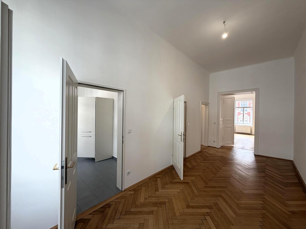 Grosser Vorraum/Wohnungseingang