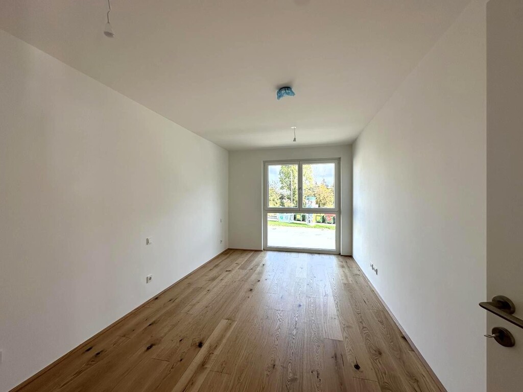 Schlafzimmer 2 von 2