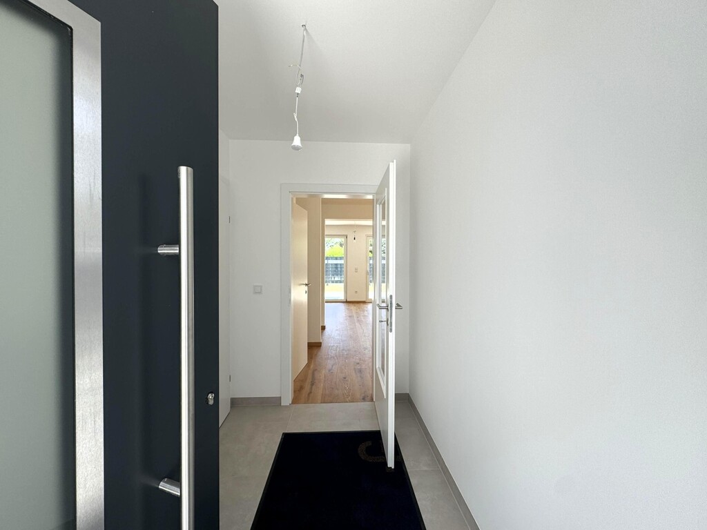 Haus 3, derzeit sf/Hauseingang