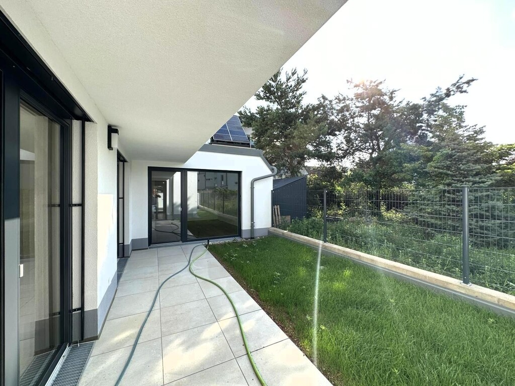 Terrasse/Eigengarten