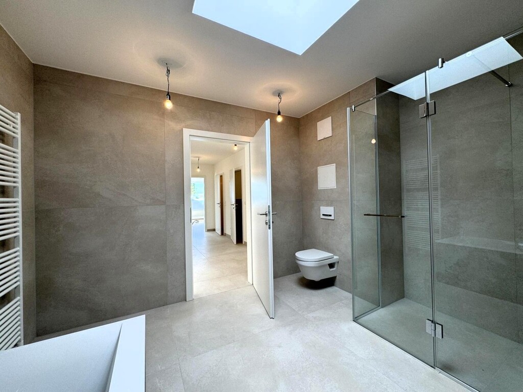 Badezimmer mit Lichtkuppel