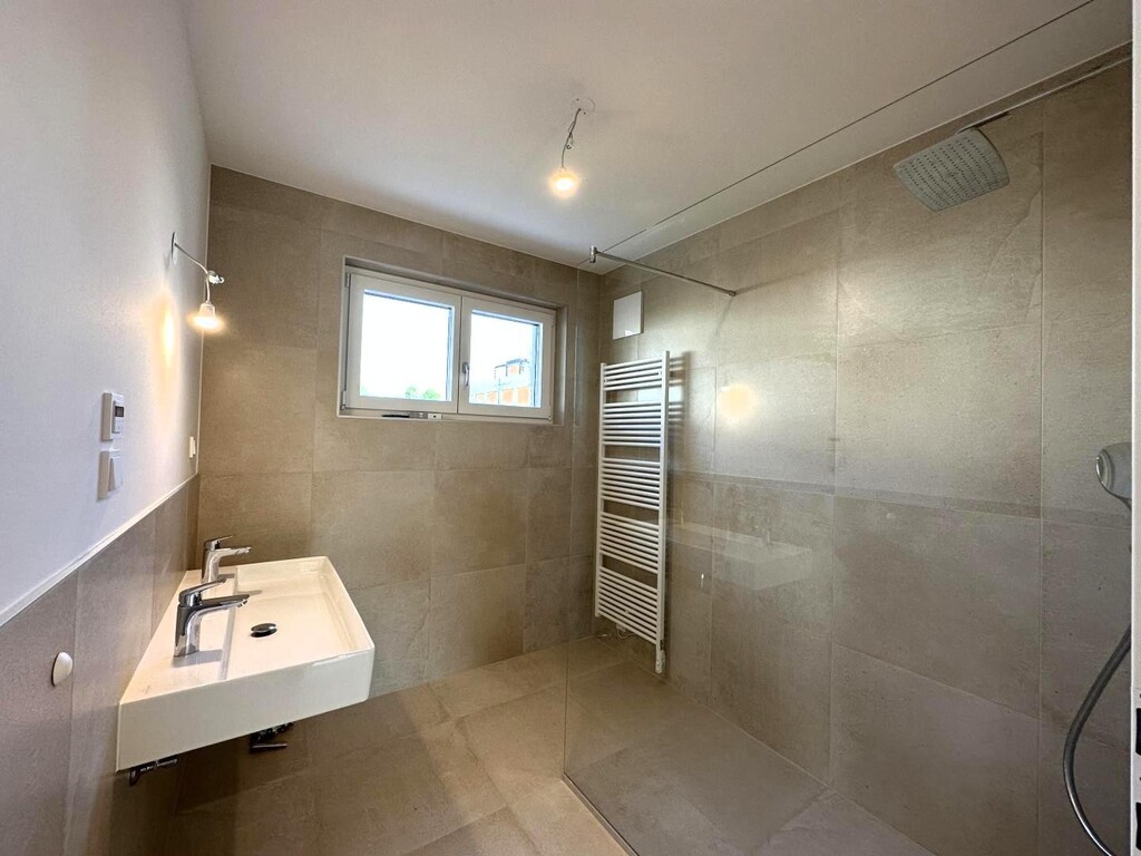 Badezimmer 3 von 4