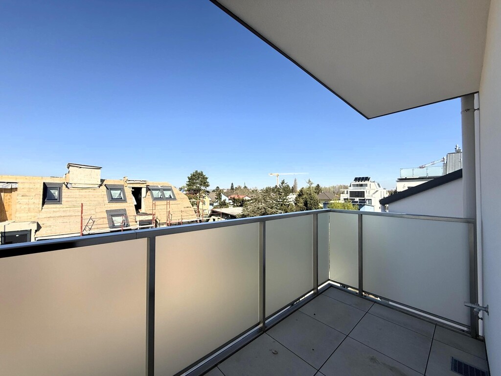 knapp 62 m² Terrassen