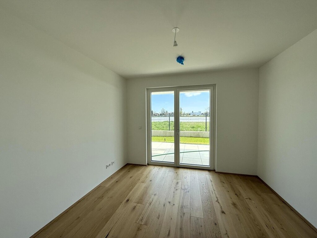 Schlafzimmer 2 von 2