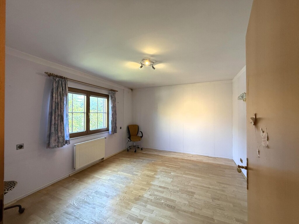 Schlafzimmer 1 von 3 im EG