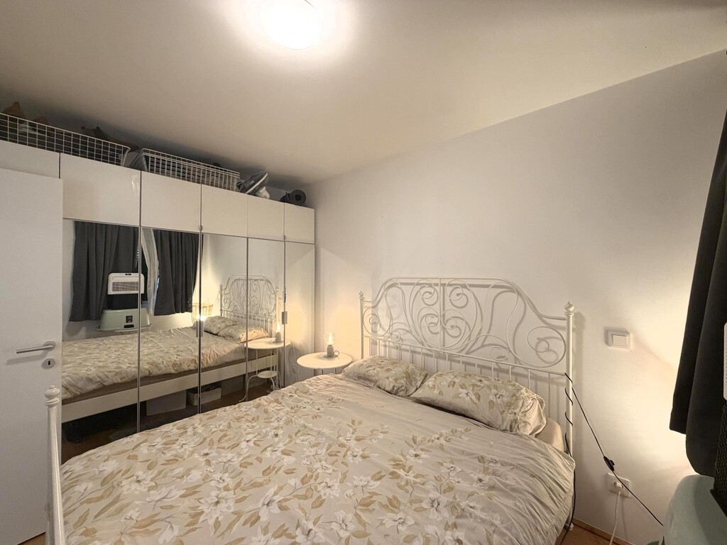 Schlafzimmer 2/2