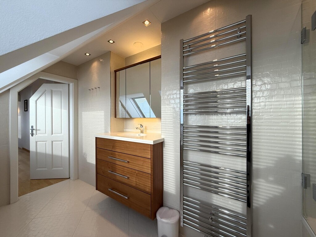 Badezimmer 2 von 2