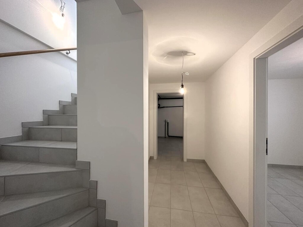 Wohnkeller/Verteilerflur mit FB-Heizung