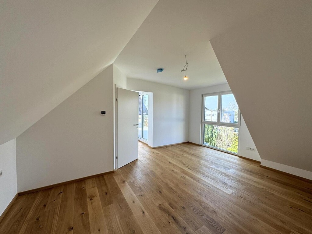 DG/Schlafzimmer 4 von 4, klimatisiert