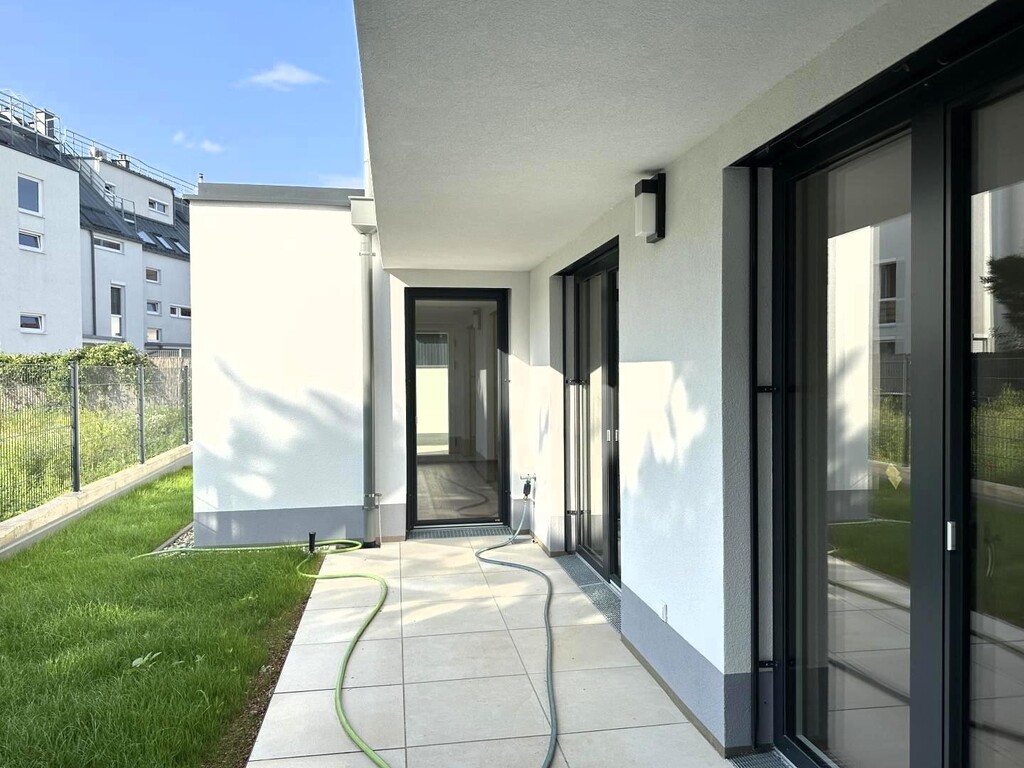 Terrasse/Eigengarten