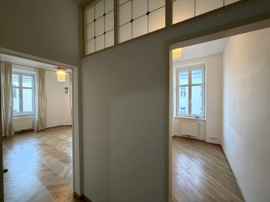 Flur/Zugang Schlafzimmer und Wohnzimmer