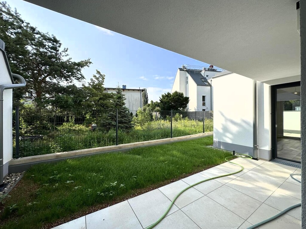 Terrasse/Eigengarten